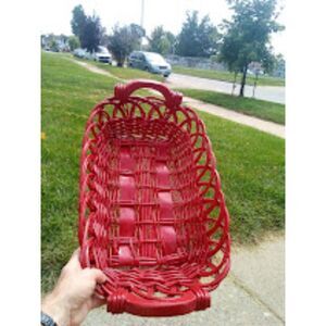 Red Wicker Basket Rustic Farmhouse Style Storage Basket, Vintage Christmas Decor